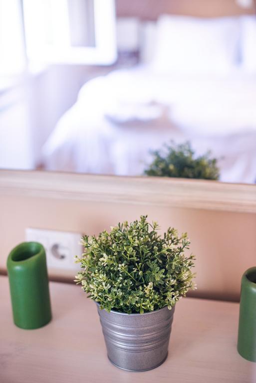 Crown Apartment - Your Royal Stay Beograd Eksteriør bilde