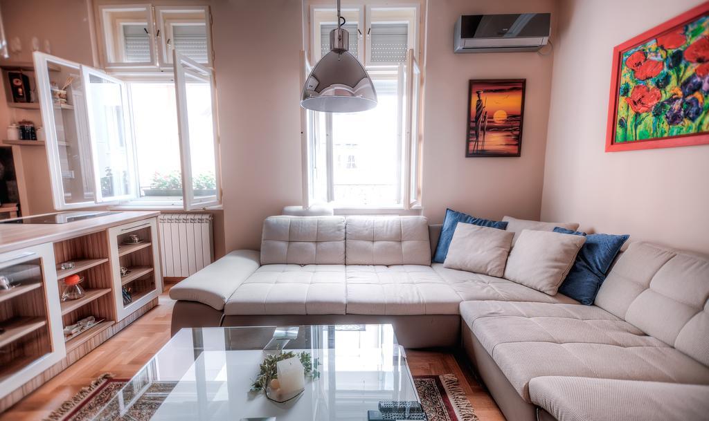 Crown Apartment - Your Royal Stay Beograd Eksteriør bilde