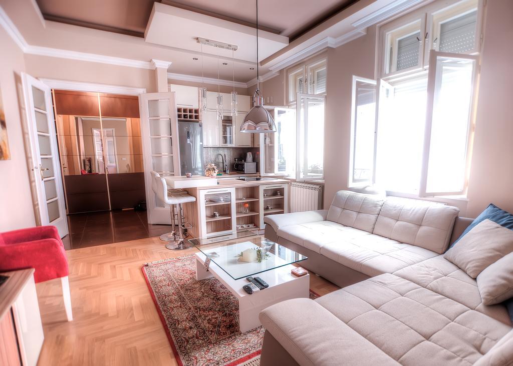 Crown Apartment - Your Royal Stay Beograd Eksteriør bilde